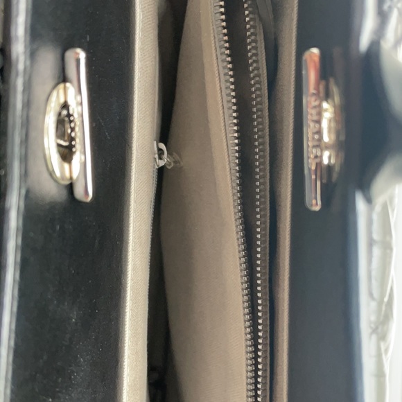 Chanel preown bag in excellent condition - Picture 9 of 10